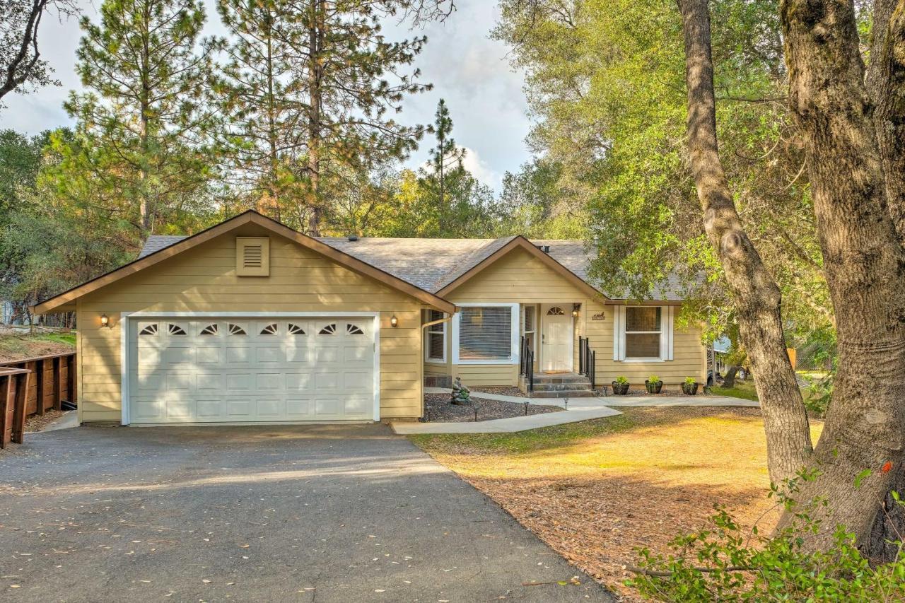 Groveland Gem With Deck, Game Room And Much More! Kültér fotó