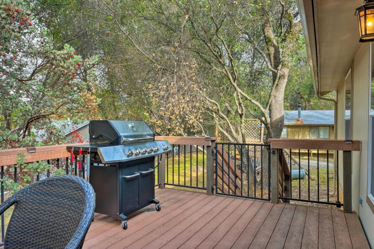 Groveland Gem With Deck, Game Room And Much More! Kültér fotó