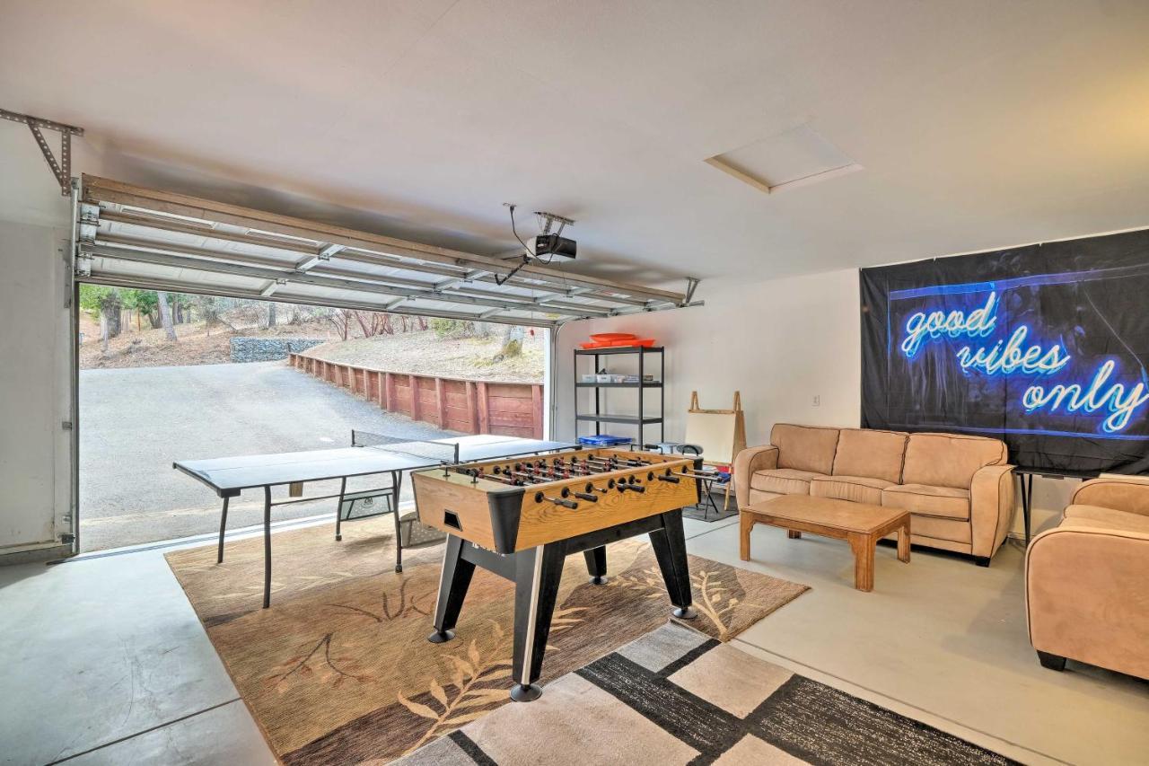 Groveland Gem With Deck, Game Room And Much More! Kültér fotó